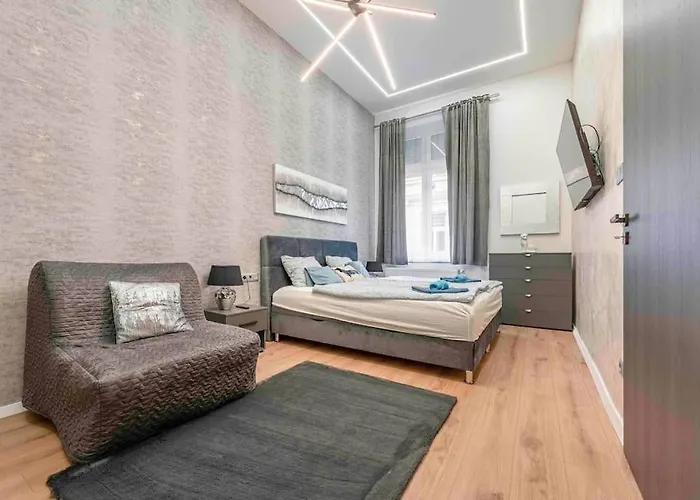 Exclusive Downtown With Ac Apartament