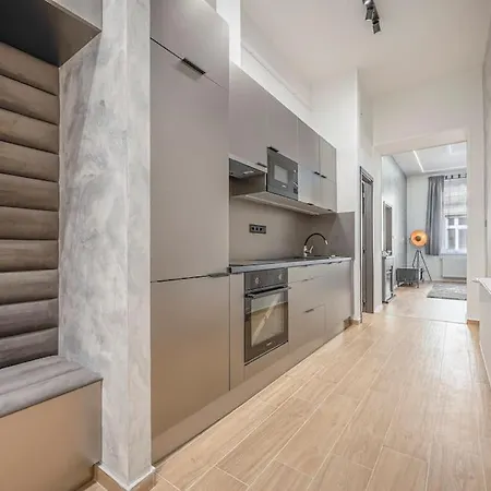 Appartement Exclusive Downtown With Ac Boedapest