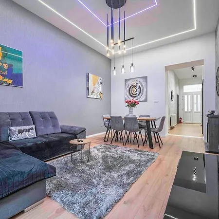 Exclusive Downtown With Ac Boedapest