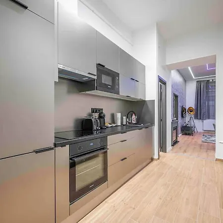 Exclusive Downtown With Ac Appartement Boedapest