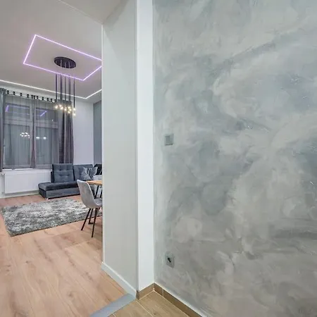 Exclusive Downtown With Ac *